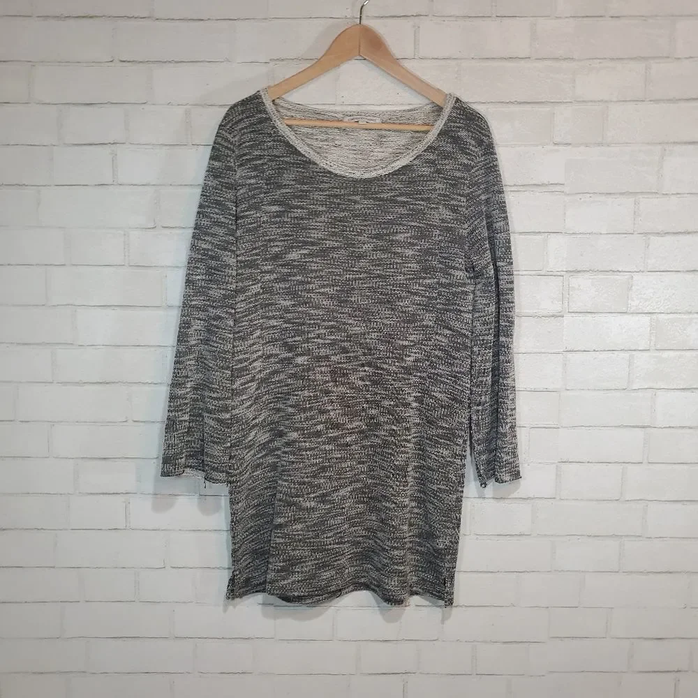 Foreign Exchange sweater - Picture 1 of 15